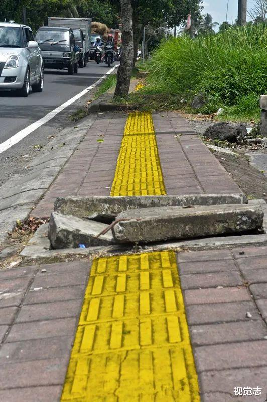 视觉志|在现实中消失的盲人，在网上悄悄直播。