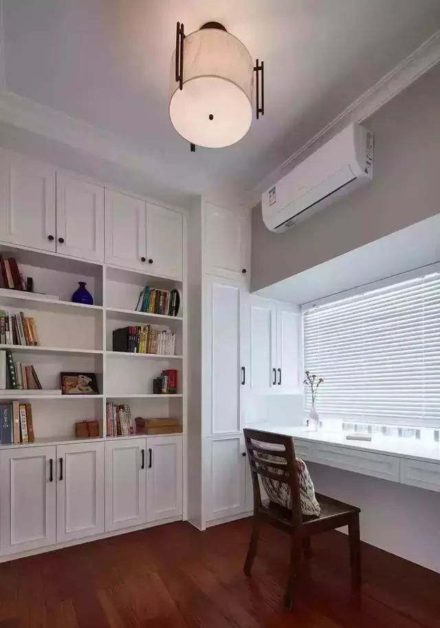 |100平新房真好看,玄关鞋柜就这样装,衣帽间都省了!