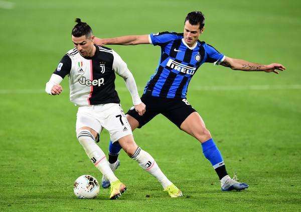 『C罗』尤文迎来坏消息！C罗违反防疫规定，或被再次隔离无缘意大利杯！