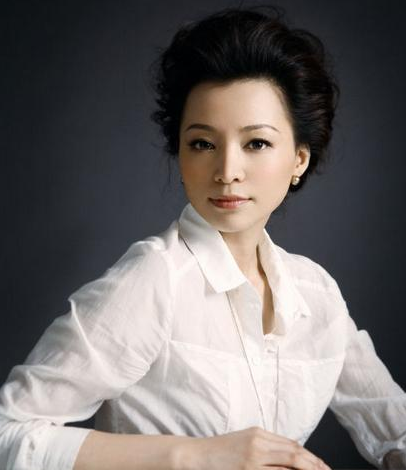 董倩|从“央视名嘴”到“滚出主持界”，“没人性”的董倩，今怎么样了