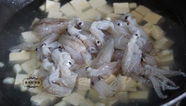 豆腐■4月,多给孩子喝“补脑”汤,又鲜又嫩,一周炖两次,贵点也值