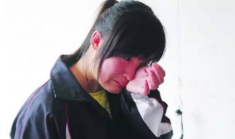 【】高考“作弊”有什么后果？班主任：千万不要尝试，会后悔一辈子！