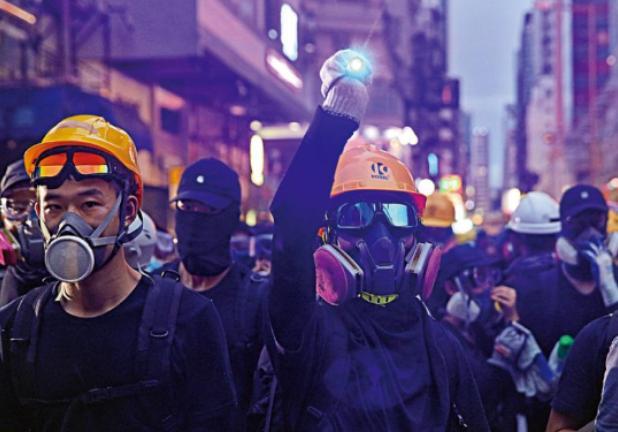 『港独』黎智英第三次跑路失败！“涉港国安法”的通过，让“港独”慌了？