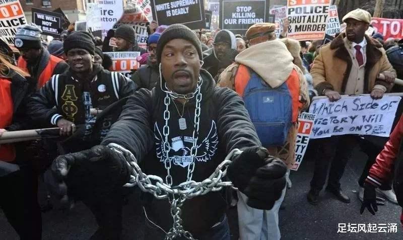 【巴黎】反客为主？巴黎黑人大规模示威游行 扬言要把白人赶出法国