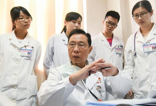钟南山|钟南山院士：肺不好的人，注意身体3个地方，早发现，尽快地解决