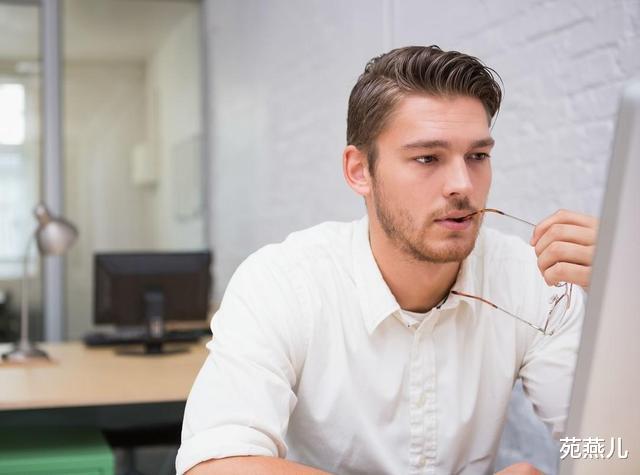 「」能力强但升职加薪总没戏？不怪老板太偏心，只因你不是这三类人