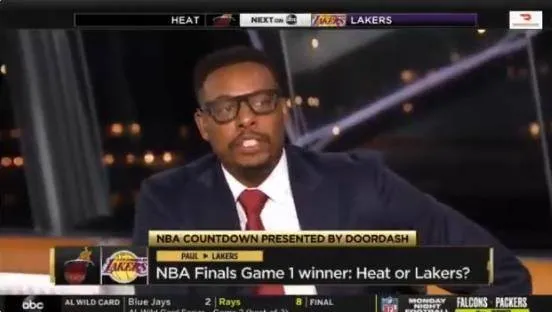 湖人队|1场比赛4核心受伤！还打什么！直接给湖人颁奖得了