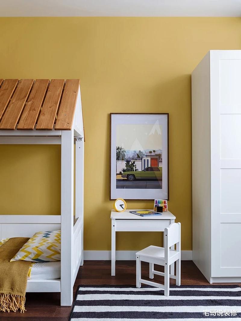 |三口之家的56平两居，空间紧凑功能齐全，儿童房的装修我喜欢