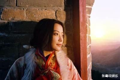 白冰:乘风破浪的白冰,曾在香江引火上身,为求自保选择了婚姻避祸