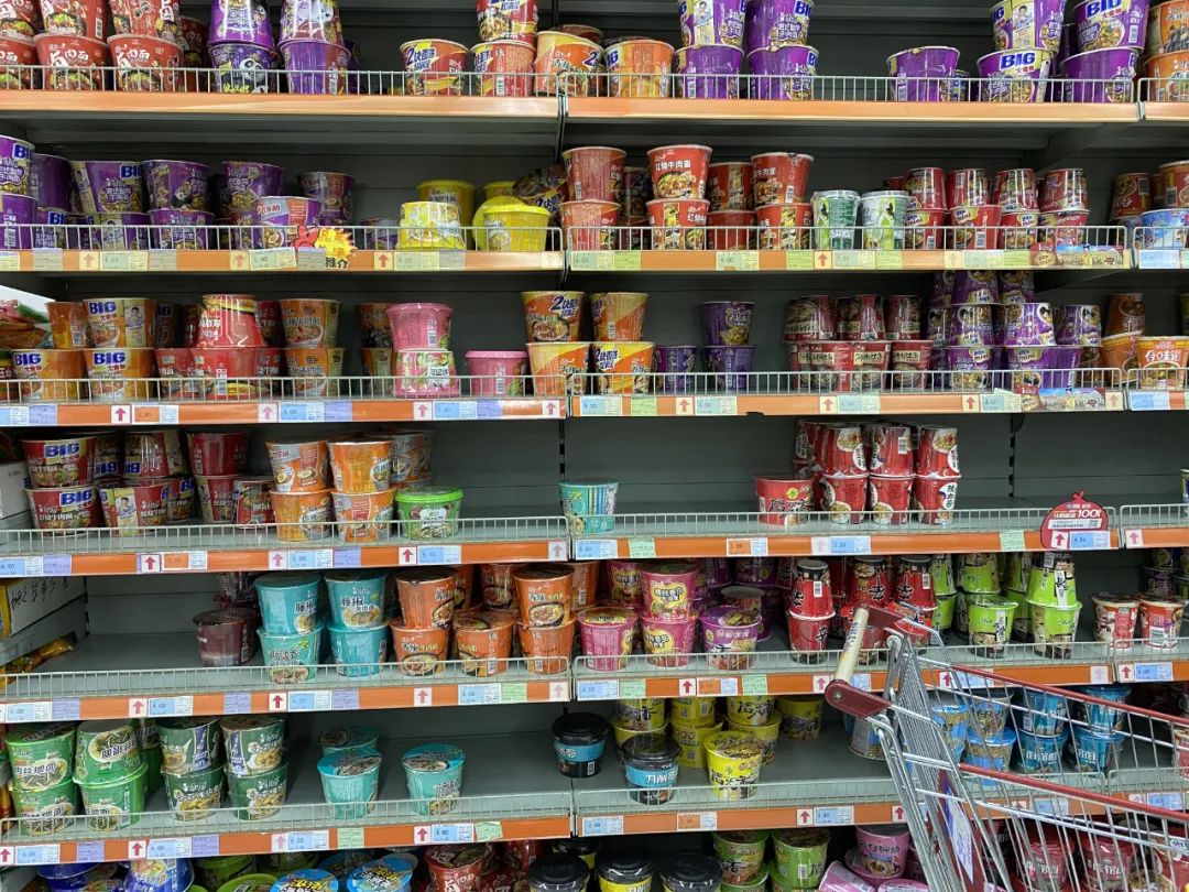 泡面▲吃一包方便面需要32天才能解毒？知道实情后，买的人更多