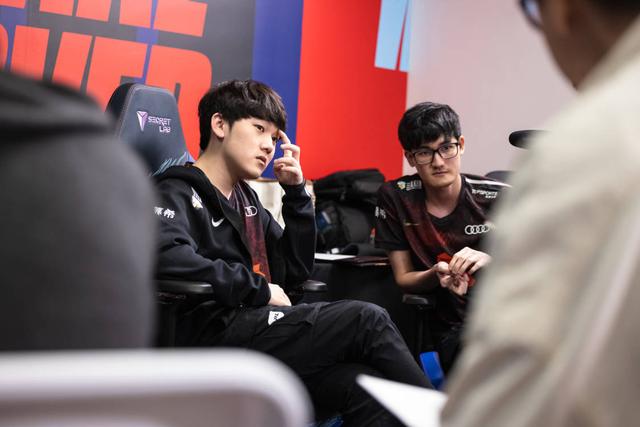 lpl|S10神秘人预言4件事：四强2支LPL战队，冠军还属于LPL！