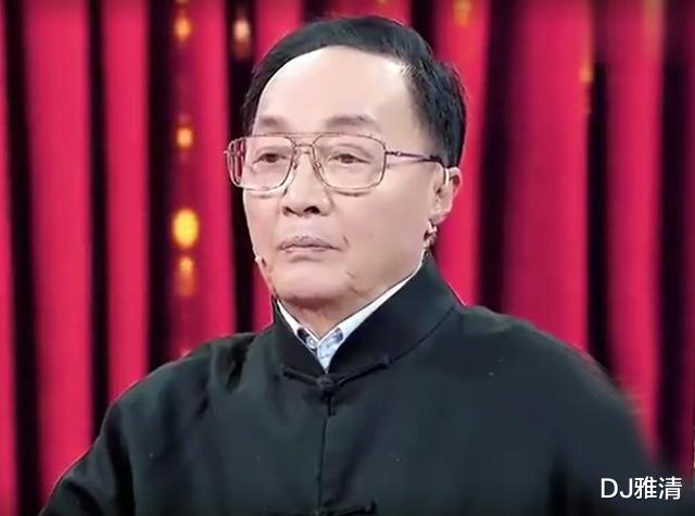 李光|79岁李光近照曝光，谈与妻子沈健瑾的爱情故事，仅四个字便令人泪目