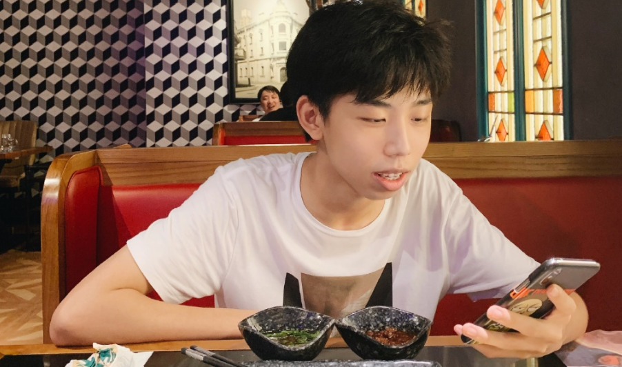 xdd:绝地求生:XDD被RNG起诉索赔5000万!网友:吃相太难看了