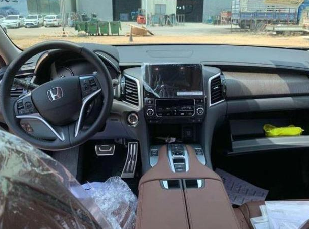 b级车@全新本田冠道下周二上市，新增10余项配置，1.5T/2.0T配电动尾门