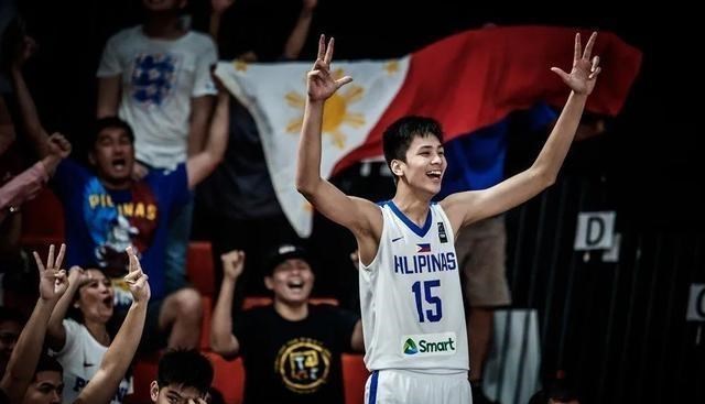 「徐昕」一生之敌！17分11板国青小将爆发，核心已定？小周琦成最大对手！