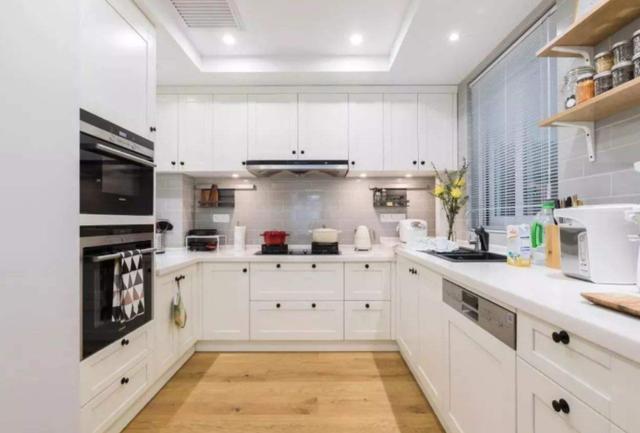 |为什么橱柜不要装背板好？别以为是师傅偷工减料，其实这样好处多