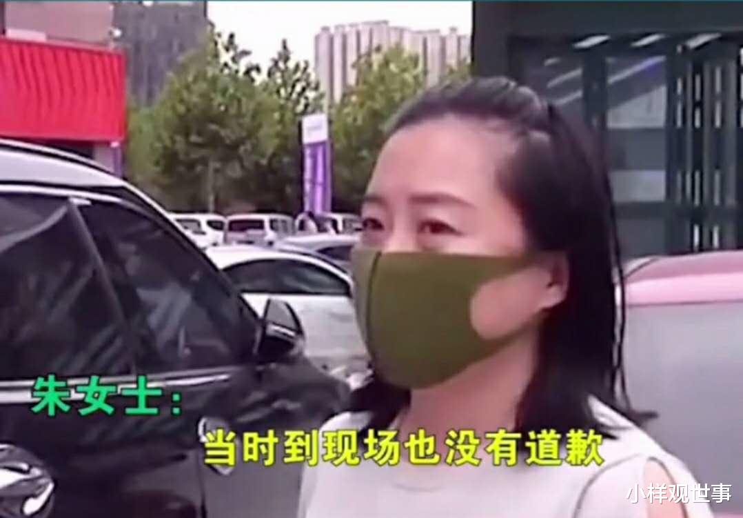沃尔沃|刚买不久沃尔沃停在路边 轮胎被宝马车撞掉 肇事者：凭啥要赔折旧费