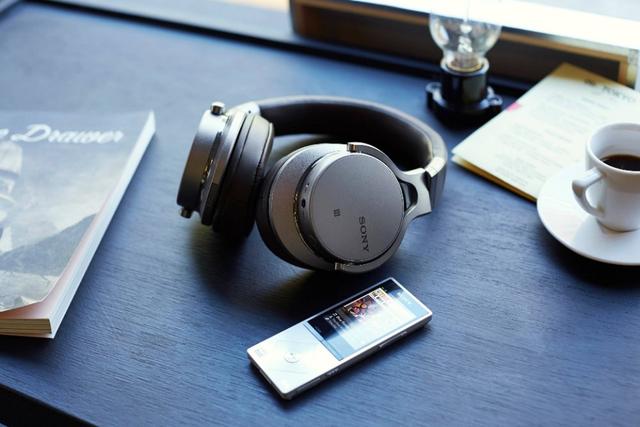 小米10@为什么总有人愿意花上千元去买耳机了？这是什么心态？到底为啥？