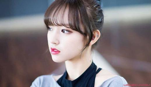 程潇|有一种“发育过猛”叫程潇，当她穿紧身舞衣“开弓”那一刻，网友：要沦陷了！