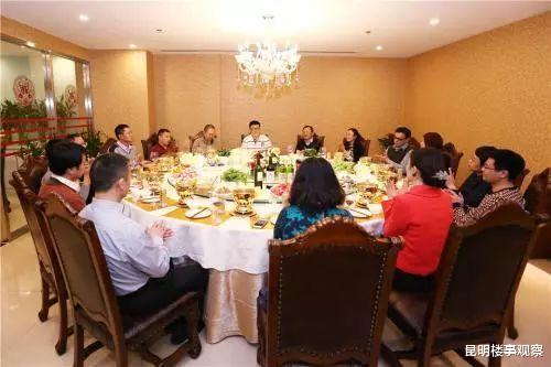 又到一年催婚时，婚房不动产证写谁的名字，不能决定离婚财产分配