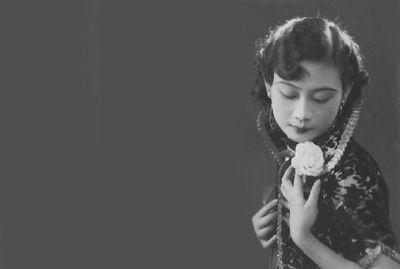 「香港」张织云：22岁被封中国首位影后，后被富商渣男欺骗，晚年沦为乞丐