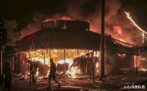 美国：特朗普：中俄两国60天必须撤离！否则后果很严重