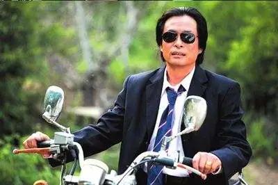 [公益]著名国家一级演员沦落到无戏可演！年近70竟过着这种生活