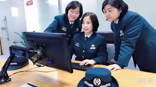 「文职」五月开始，这五个“金饭碗”行业开始大量招人，连公务员都羡慕！