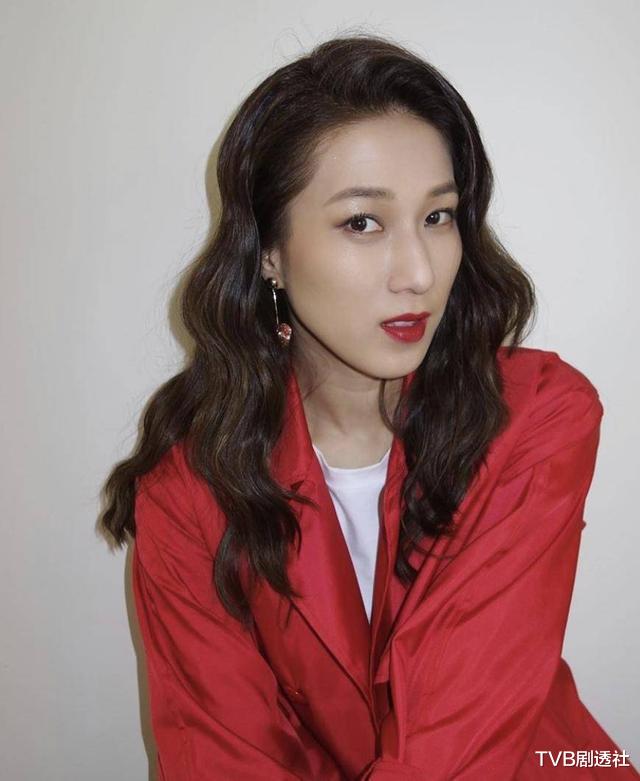 「TVB」TVB开拍新剧集结最强阵容,钟嘉欣、郑嘉颖回巢,传开出300万片酬