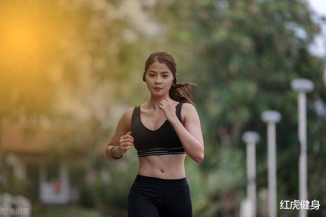 健身|请问健身的人都不上班吗？