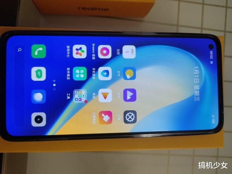 5G|性能最强的三款5G中端机，跑分都超过50万，最后一款支持65W闪充