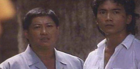 「邹兆龙」?邹兆龙，一拳你就肿了，你做什么武打演员？