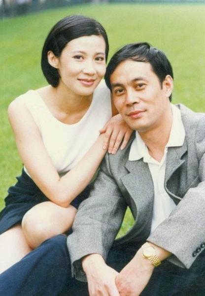 『成龙』拍一部戏用三十个替身，台词也只念123，却拿着千万片酬