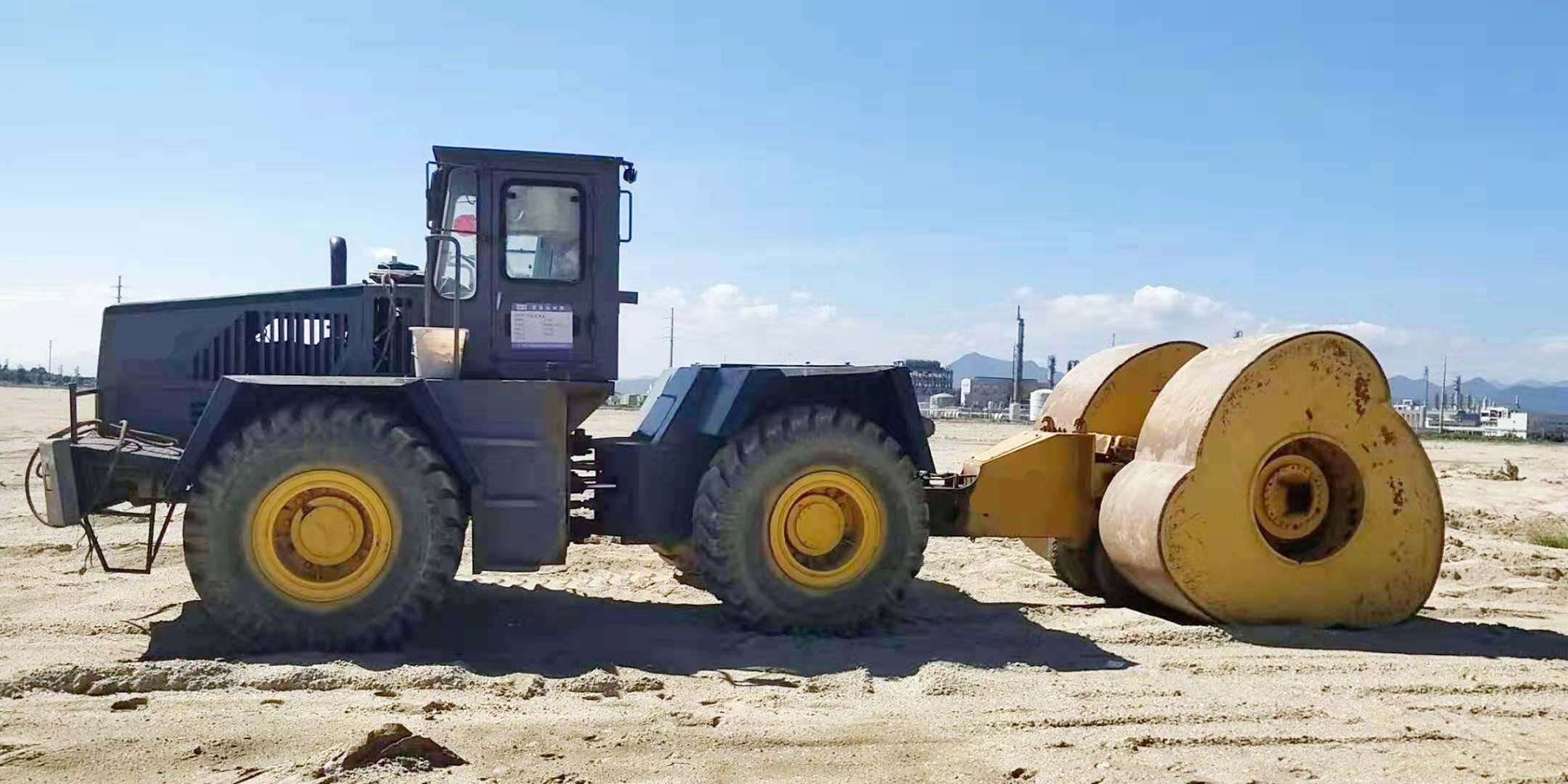 哈威卓有成效冲击碾 梅花碾冲击碾压目的？冲击碾厂家冲击碾压施工具体步骤是什么？