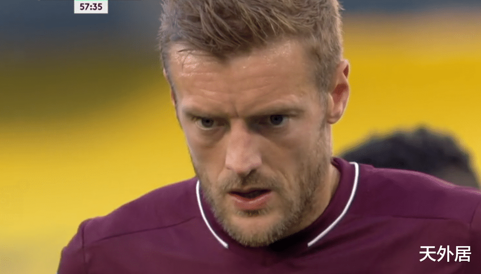 曼城|21分钟戴帽！33岁神锋把曼城踢成筛子，脚后跟破门技惊四座