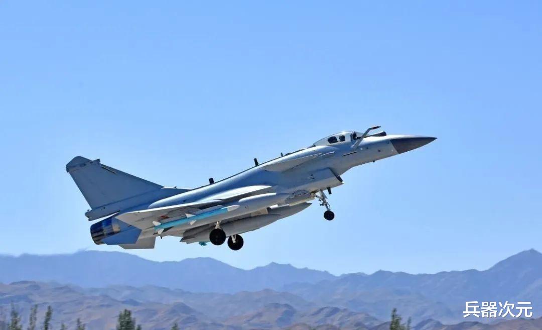 『叙利亚』叙利亚急求200架新型战机，仅有两国提供帮助，歼10迎来出口良机