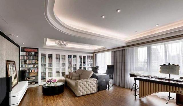 现在的有钱人都在买这种户型，这样可以买两套房，另一套租出去