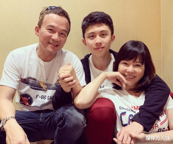 孙安佐|获释1年多，狄莺巨婴儿害网红堕胎，今又开奶茶店怀念监狱生活？