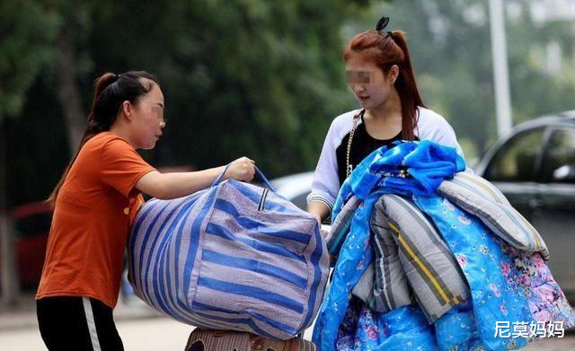 大学|大一新生要不要带“被子”去学校?过来人给出建议,都是经验之谈