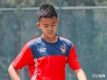 那英|母亲是那英,父亲是国足名将,堪称最低调星二代的他今怎样了?