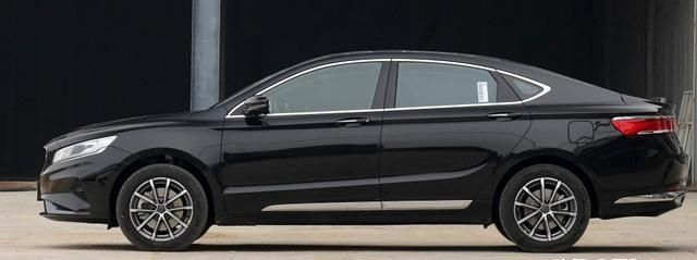 奇瑞瑞虎|被称为“国产”最美车的吉利博瑞,品质到底如何?