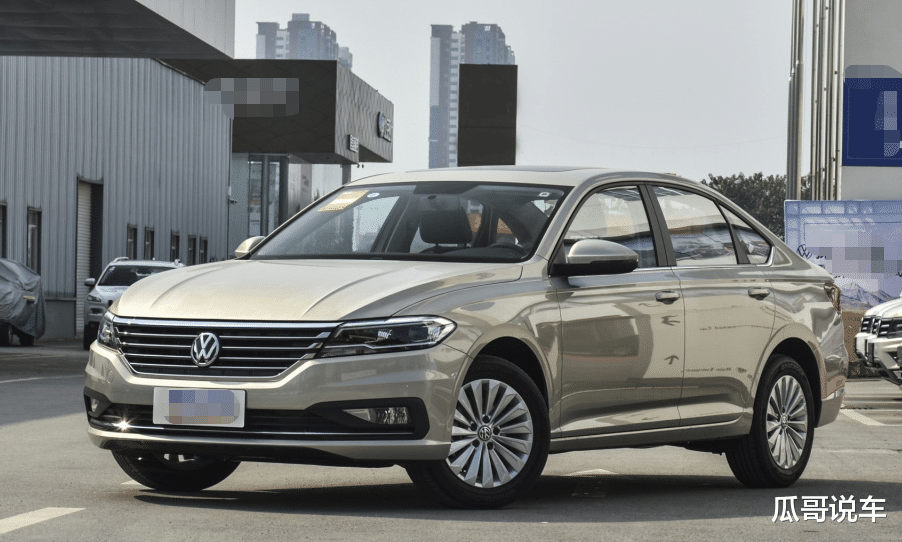 丰田卡罗拉|难怪卡罗拉也败给它,油耗仅5.6L,高速稳如牛,基本0骂声!