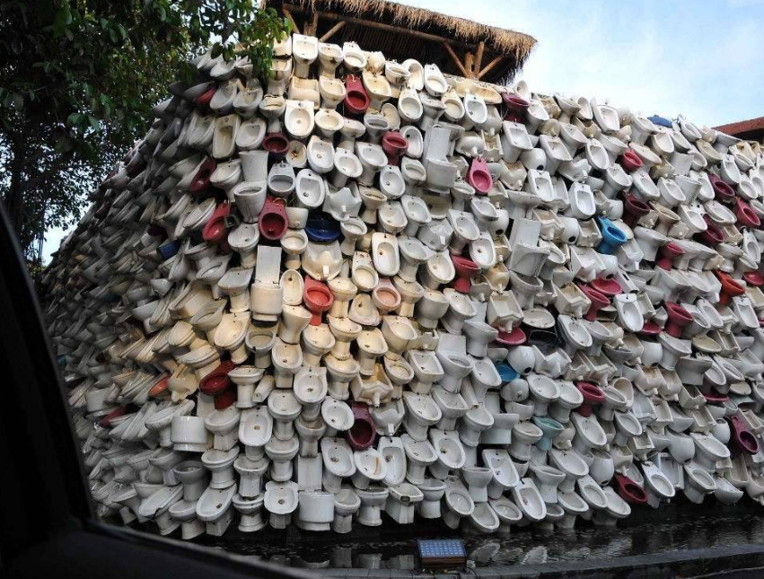 |全球最“恶心”的5个景点，马桶瀑布不算什么，最后一个难以忍受