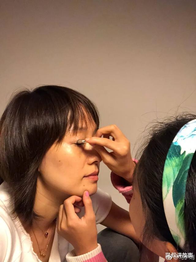 马伊琍|马伊琍首谈离婚：“这一年，是我最糟糕的时候。”