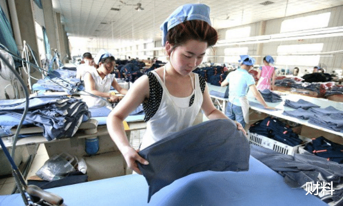 财料|工厂流水线“女工荒”？女工们都去哪里了，答案很现实