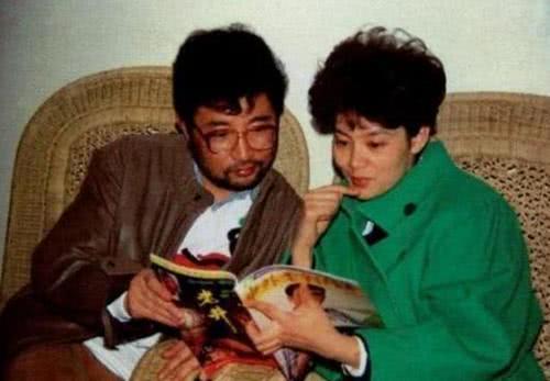 何鸿燊|著名导演与影后离婚，同比他小21岁王小丫闪爱，现高龄仍单身一人