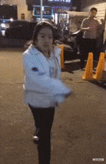 小姐姐|人类生理上有什么不合理的地方，评论里的人都是魔鬼吧