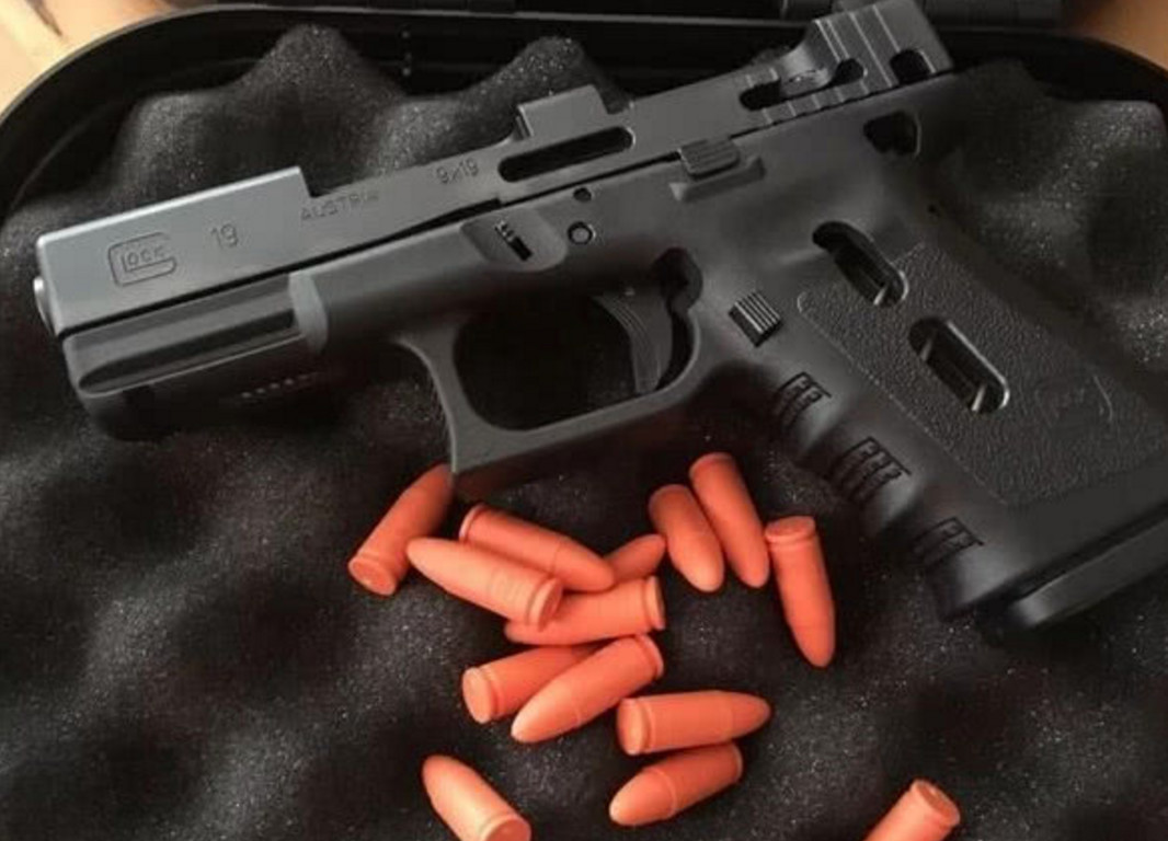 @被橡胶子弹打中就像挠痒痒?其实电视演错了!真实案例告诉大家答案