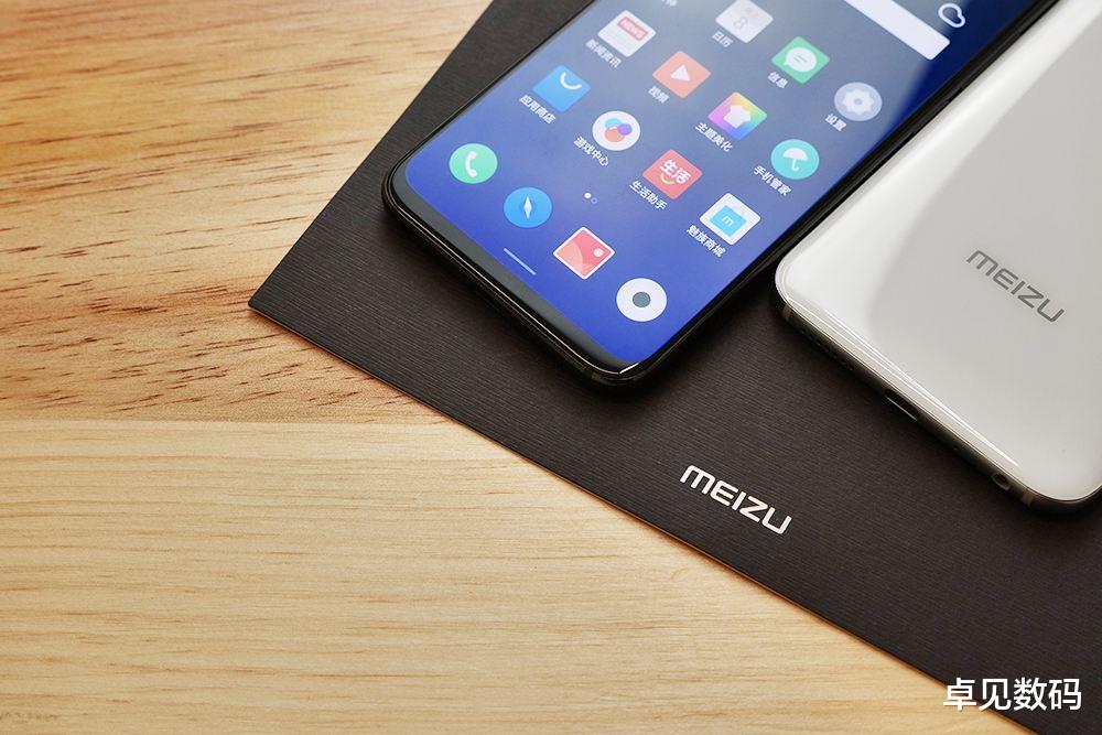 电池|骁龙855开启“清仓价”，6+128G只卖1999元，4500mAh大电池！