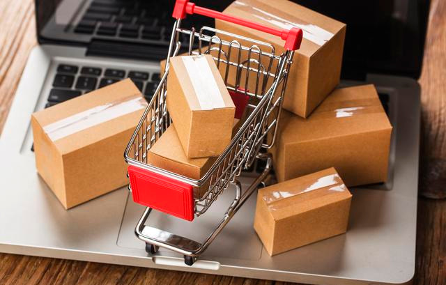 【郭宇】淘宝第一位买家，马云赠予他102年“特权”，17年前他买了啥？